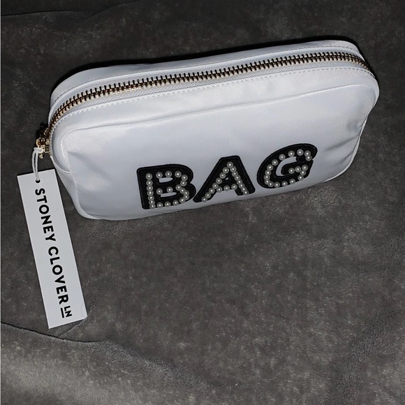 Stoney Clover Lane Classic Blanc small pouch + (BAG) patches - Picture 3 of 3